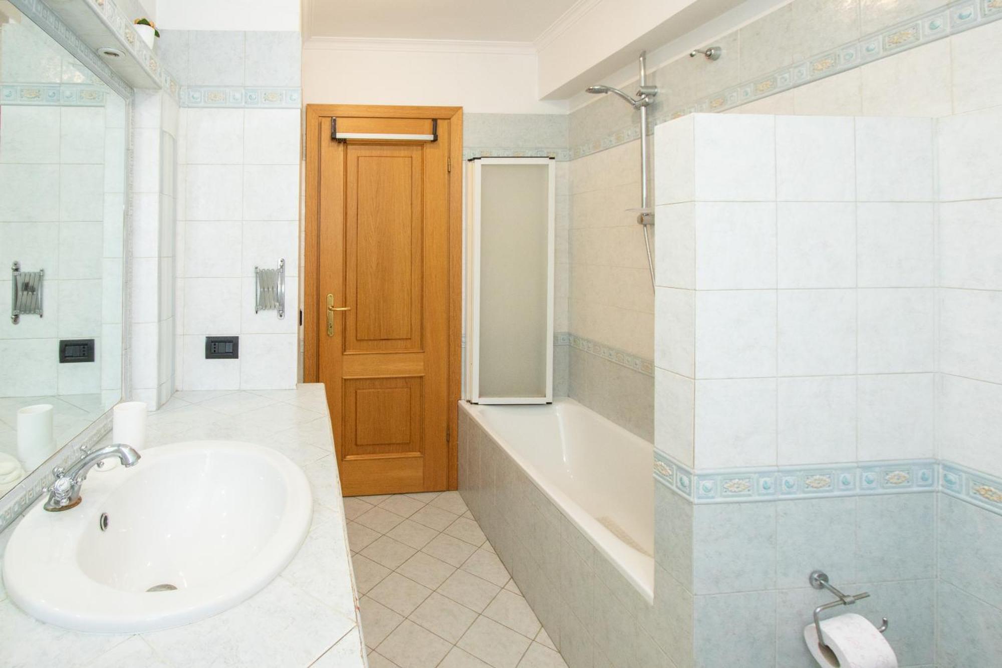 Appartement 81 Mq, Stazione Trastevere, Sweet