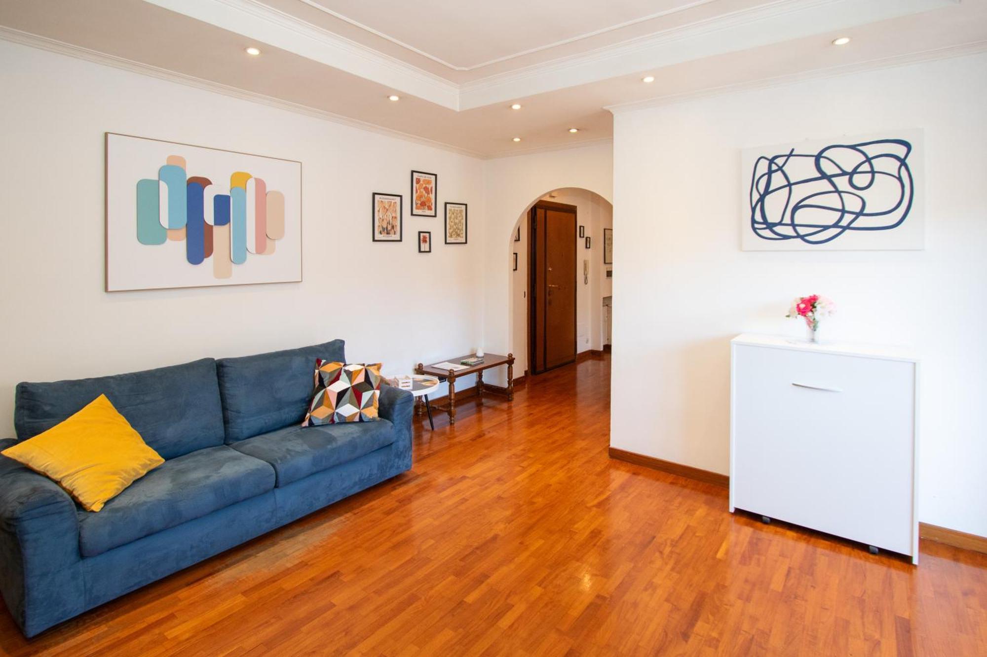 81 Mq, Stazione Trastevere, Sweet Rome