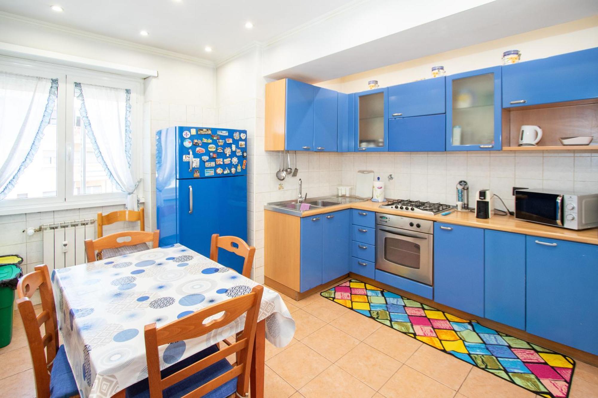 81 Mq, Stazione Trastevere, Sweet Appartement *